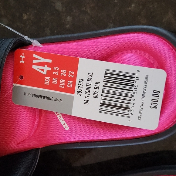 Under Armor Ignite IX Slide Sandals Adjustable Hot Pink/Black  Girls Size 4  NEW - Picture 5 of 7